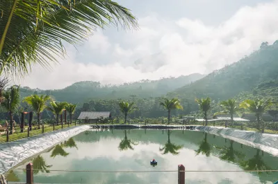 Khaosok River Stone Resort & Camp Hotels near Sonchana Farm