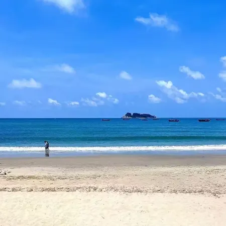 Daolangyu Scenic Resort Apartment (Yangjiang Hailing Island Nimble Golden Coast)