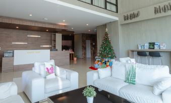 B2 Bangna Premier Hotel