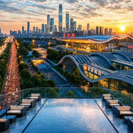 Livable Hotel (Changsha High-speed Railway South Station   Convention Center  Branch)