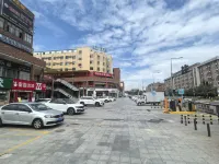 Yunmeng Theme Hotel (Ganzhou University Town) - Romantic