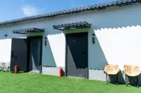 雲朵民宿（蒙特內哥羅頭店）