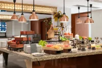 Zhongjian Xingfu Hotel (Hankou Railway Station Branch), Wuhan - breakfast