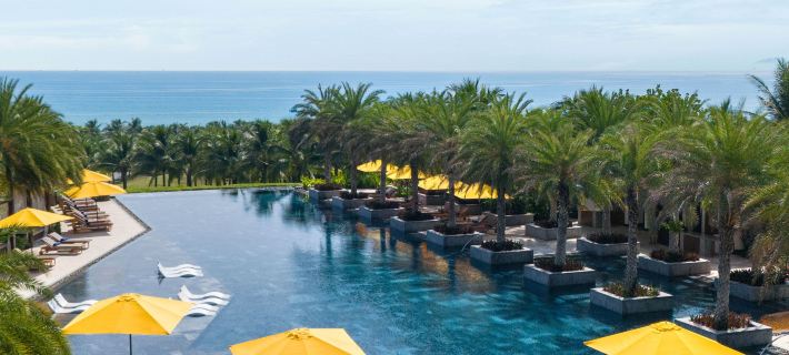 เวสทิน รีสอร์ทและสปาแคมรันฮ์ โรงแรมในคัมรานห์