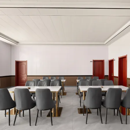 Yunqi Gallery Homestay (Bee Town Branch)