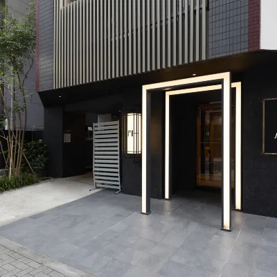 Monday Apart Hamamatsucho Daimon Hotel berhampiran Stesen Onarimon