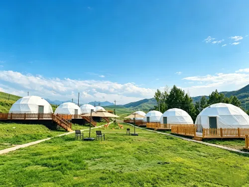 Jiangbulake Yiye Starry Sky Camp