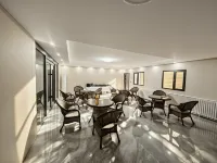 Jixiang Homestay Hotel - Homestays