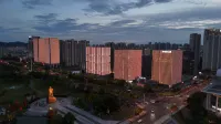 Fengyun Hotel (Shangrao High-Speed Railway Station East Bus Station) - parking