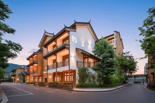 喜客·景軒酒店（撫仙湖廣龍小鎮星光夜市店） - 沙灘