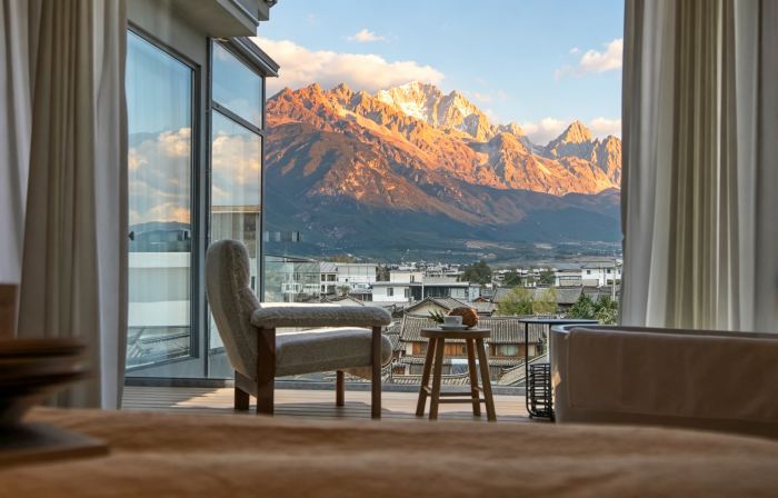 Lijiang Yu Xue Yi Jing Snow Mountain View Resort Hotel