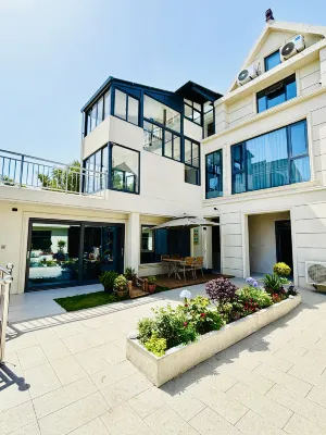 Blossom Lane Homestay · Holiday Villa (Shanghai Pudong Airport) - Villas