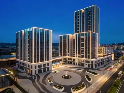 Hanting Hotel (Shengzhou Xinchang Station Branch) - parking