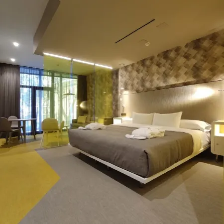 Hotel Macià Sevilla Kubb