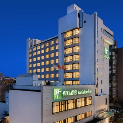 Holiday Inn SHANGHAI HONGQIAO CENTRAL by IHG（Loushanguan Road Metro Station Branch） Отели рядом с достопримечательностью «Чаннин»
