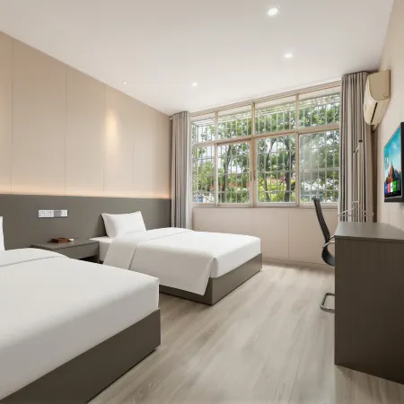 Tiantian Hotel