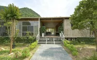 Laochunzhang Farmstead, Xijiang Miao Ethnic Villag - 2 étoiles