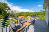 Yunsai Youju · CloudSpray · Lakeside Luxury Leisure Vacation Villa (Huzhou) - Pet friendly
