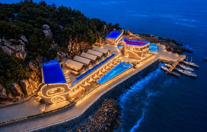 Dazzling·Yueqinhai Resort
