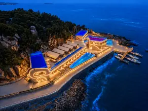 Dazzling·Yueqinhai Resort