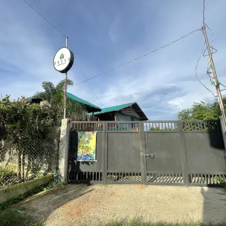 Arago Ville Resort Calatagan Batangas by RedDoorz