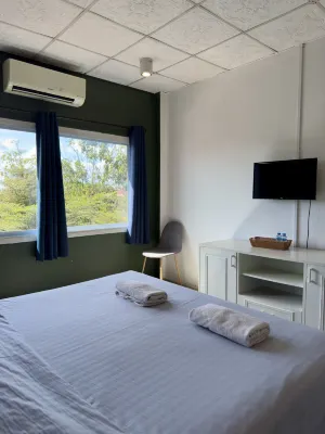 You empire Hostel and Bar Hotels in Pakse City Center
