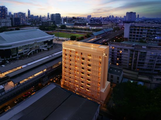 โรงแรมเมืองพล