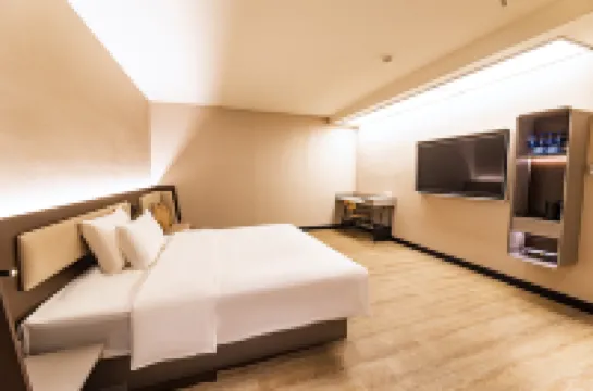 漢庭飯店（平遙古城南門店）