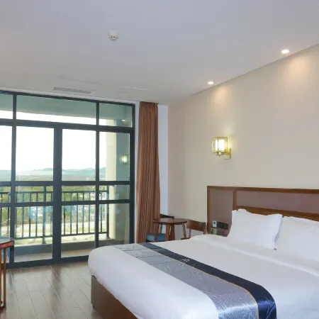 Aifeel Hotel (Ledong Lvzhi Nan Gan'en Road)