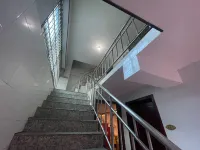 Guiyang Sanhe Hotel - 2 Yıldız