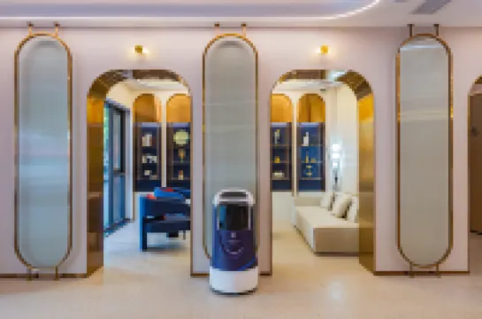 Starway Hotel (Yingtan Kaixiang Central Plaza Railway Station)