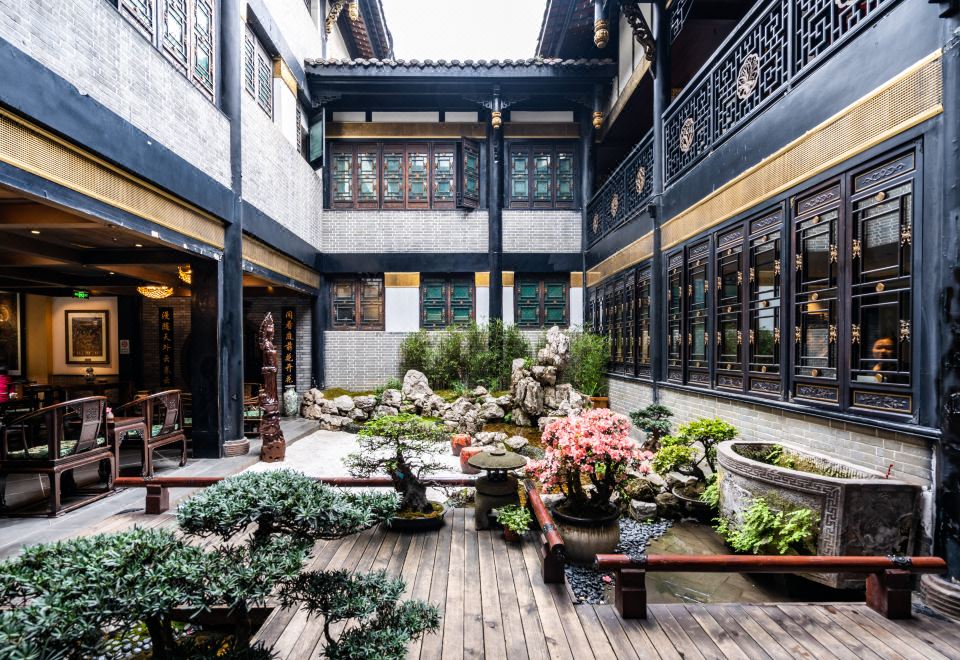 Chengdu Yuanheyuan Buddha Zen Hotel(成都圆和圆佛禅酒店