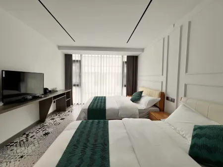 Pleasant Mountain・Life Luxe Design Boutique Stay (Xiandu Scenic Area Store) Отели рядом с достопримечательностью «Zhutan Mountain»