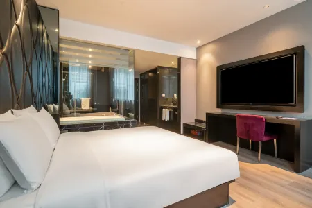 Crystal Orange Hotel (Shanghai Caohejing Yishan Road)