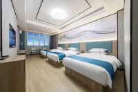 Wanning Jinhong Business Hotel (Huayacheng High-speed Railway Station)