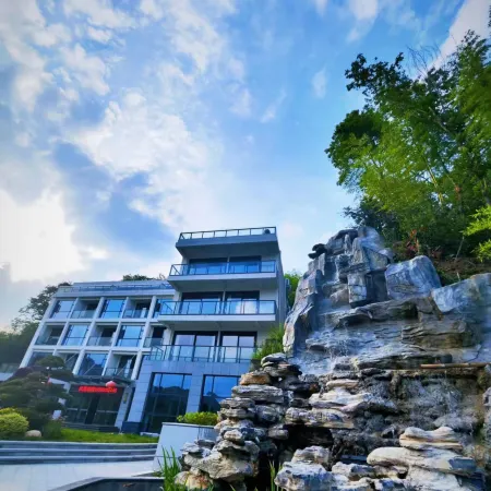 Mufeng Guanhu Homestay