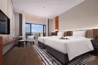 ロイジェムホテル(ROYGEM HOTEL)ホテル（竜南メインストリート） 竜南のホテル