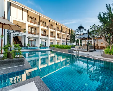 アーイパーイ ホテル パーイのホテル