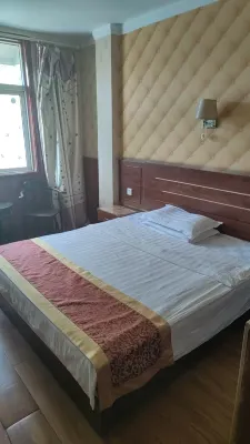 Xinyi Yuzheng Hotel Hotels near Xinjiang Ancient City