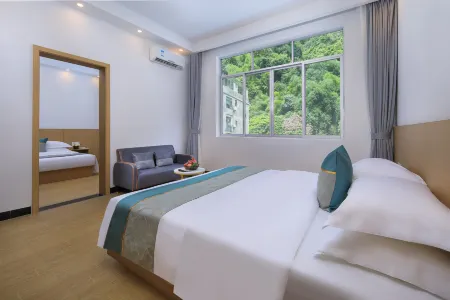 Hongyang Hotel