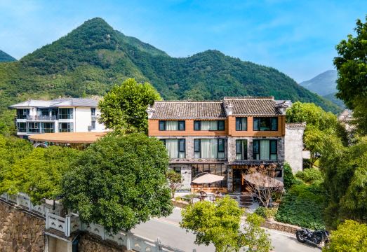 Hangzhou Qingshan Yingwu