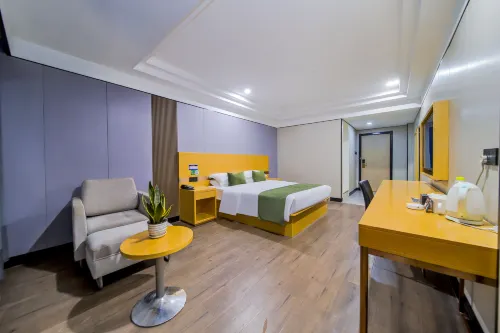GreenTree Express Hotel (Linyi University Town)