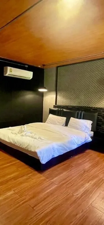 ดีลักซ์บังกะโล