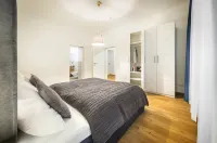 Jimmy's Apartments Dandelion