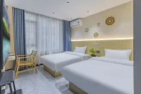 Chuxiong Hantang Hotel - Airport Shuttle