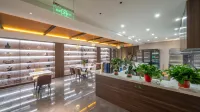 Floral Lux Hotel · Jing Hotel (Dali Bohai Ecological Corridor)