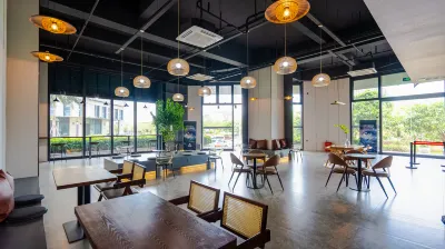 嵐庭公寓飯店（平潭管委會店） 康安五顯大王宮附近的飯店