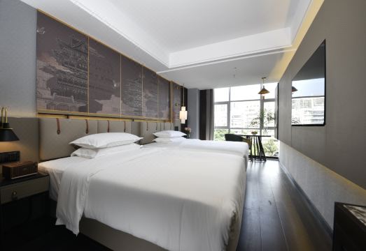 3. 달덴 메이진 호..