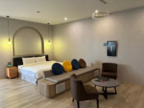 Ya-Wei-Hotel 지지선 주변 호텔
