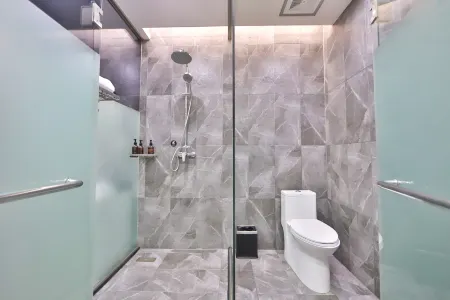 Lanxi Hotel (Yanji Yanbian University Department Store)